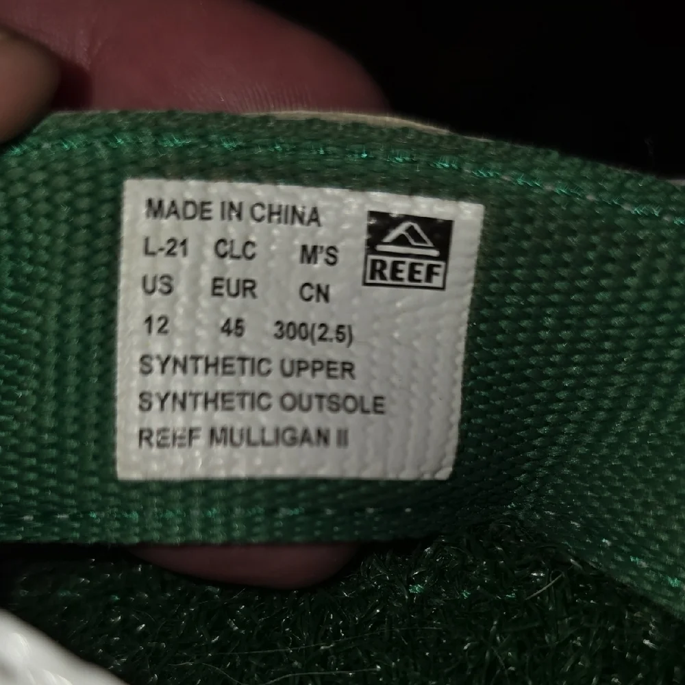 Reef Men's Mulligan II Flip Flops - Picture 2 of 6